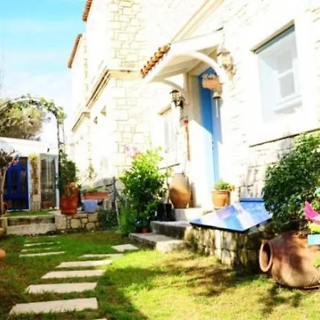 Sisters Alacati Hotel Cesme